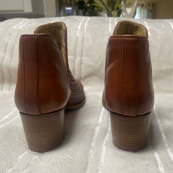 EUC Vintage Foundry Co Skylar Booties - Picture 4 of 7